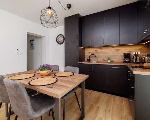 Apartman IV