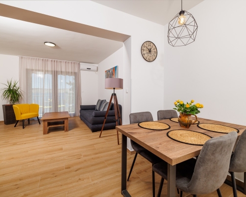 Apartment III